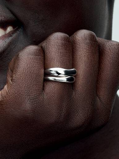 Organically Shaped Stacking Rings