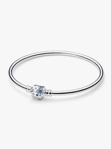 Sparkling Barrel Clasp Bangle