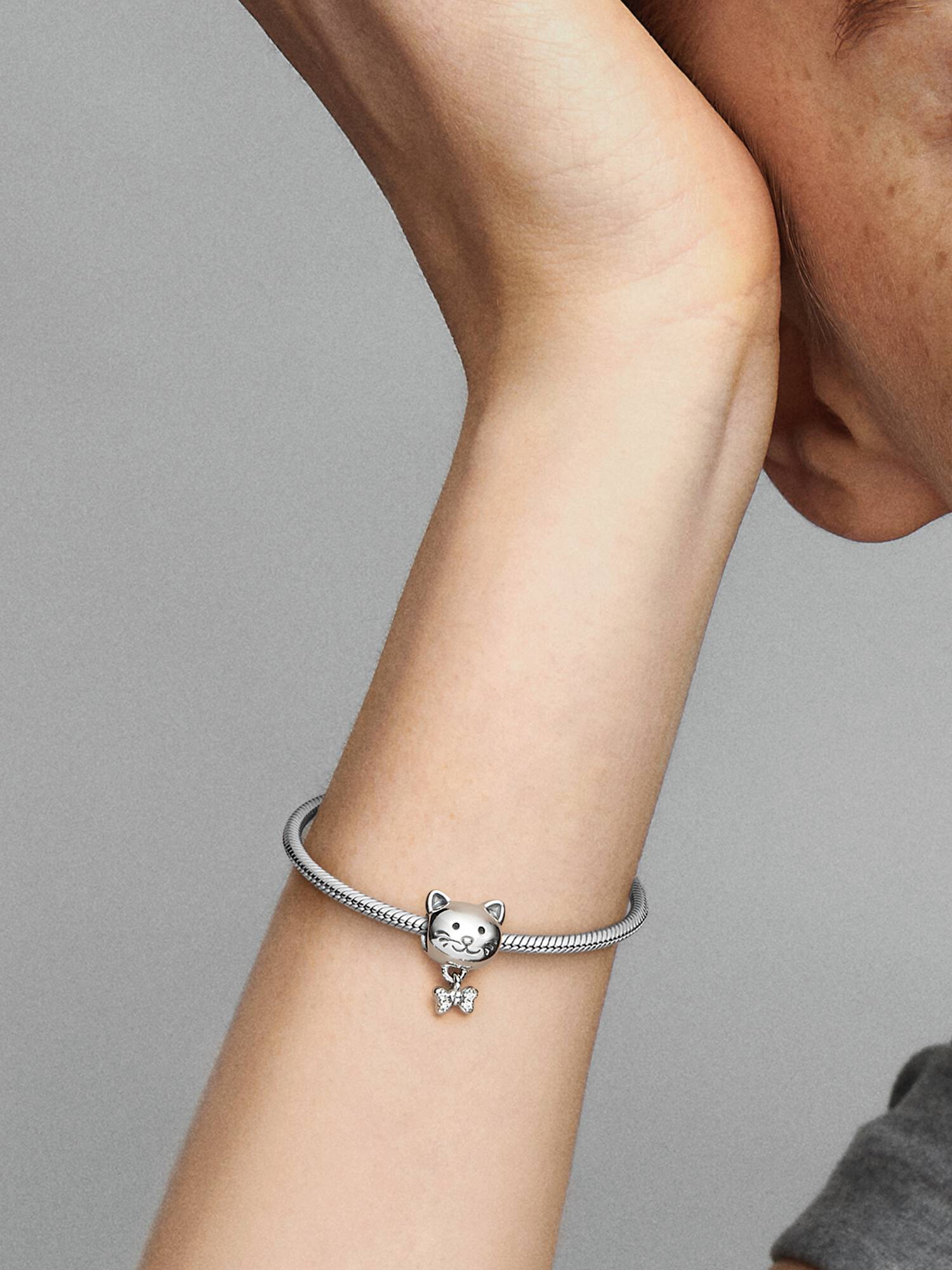 Pet Cat & Bow Charm
