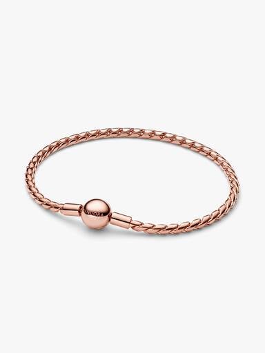 Round Clasp Wing Chain Bracelet