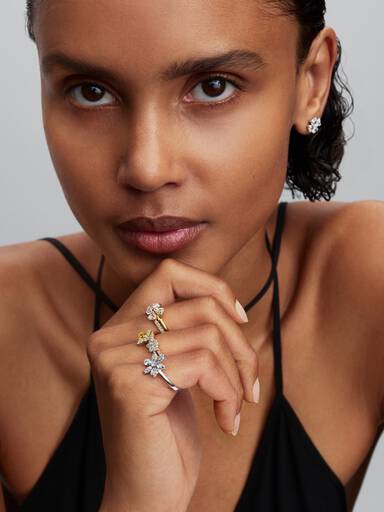 Herbarium Sparkling Flower Cocktail Ring