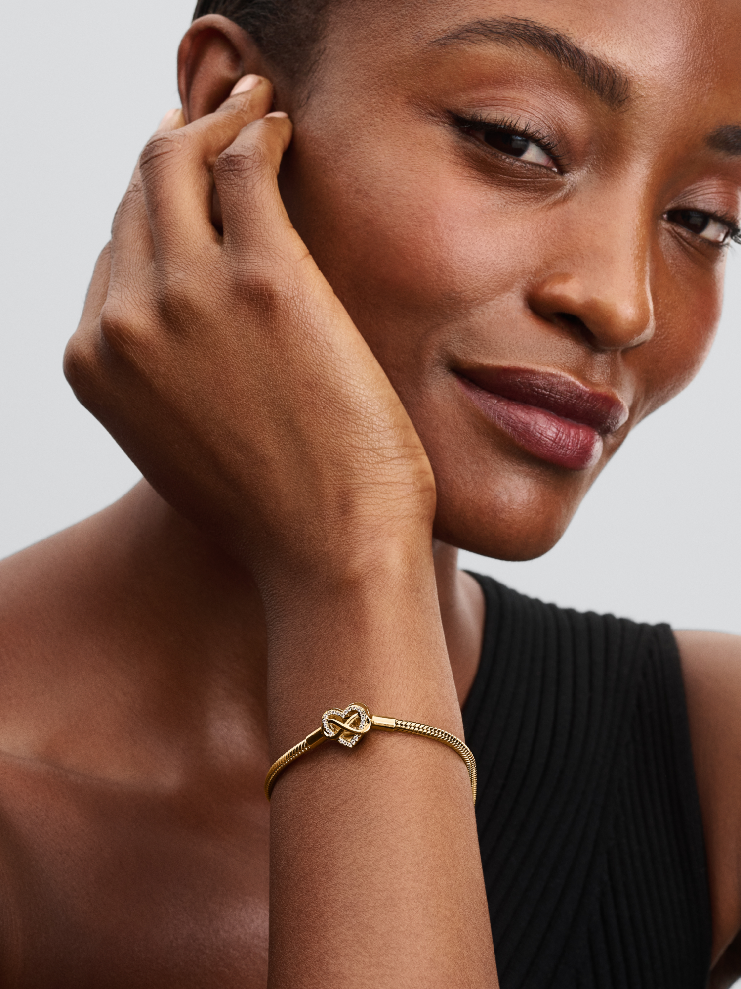 Sparkling Infinity Heart Clasp Snake Chain Bracelet | Gold plated