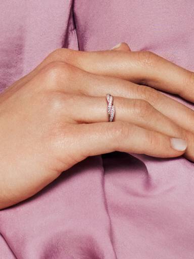 Pandora Rose Sparkling Twisted Lines Ring