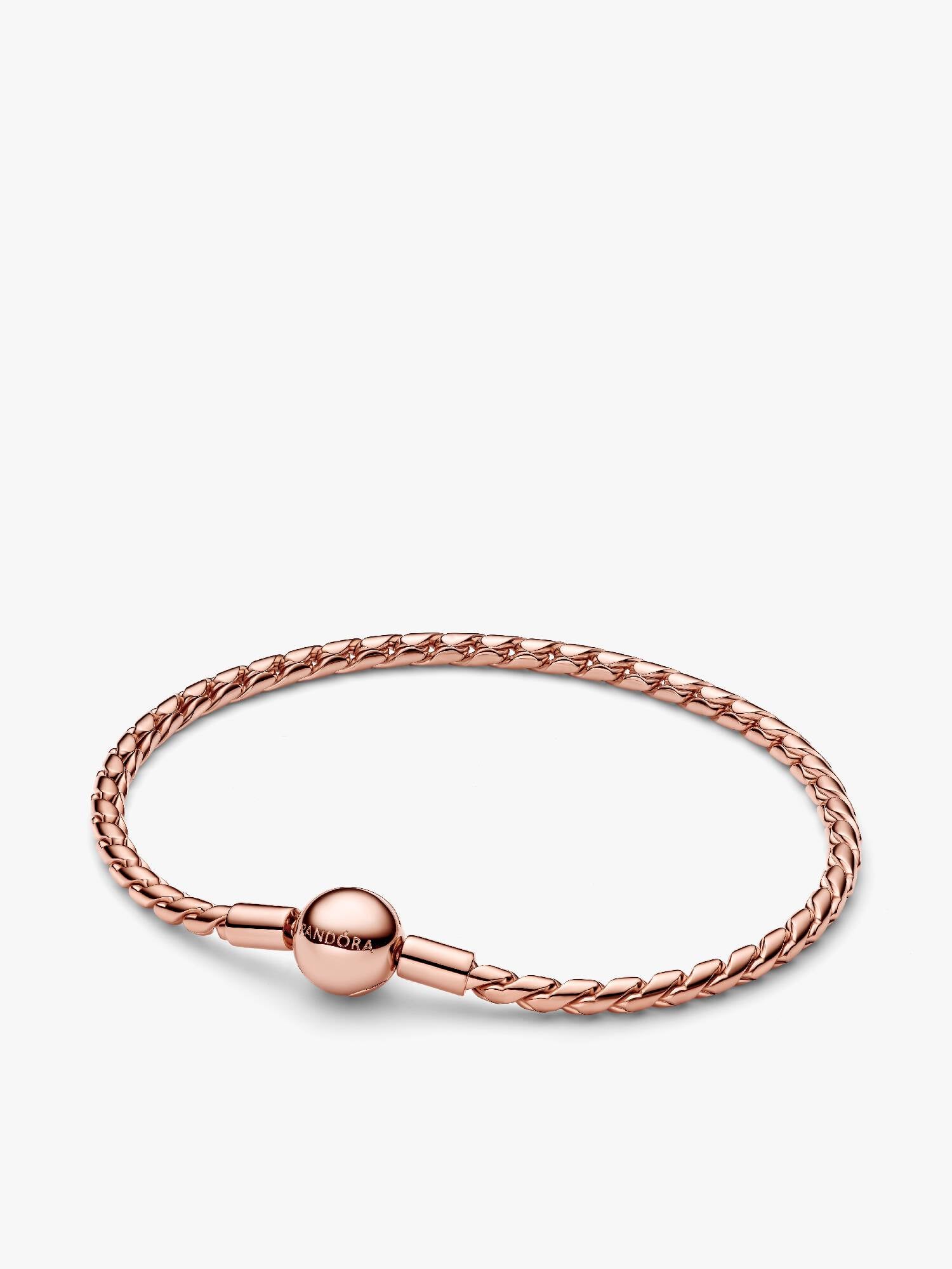 Round Clasp Wing Chain Bracelet