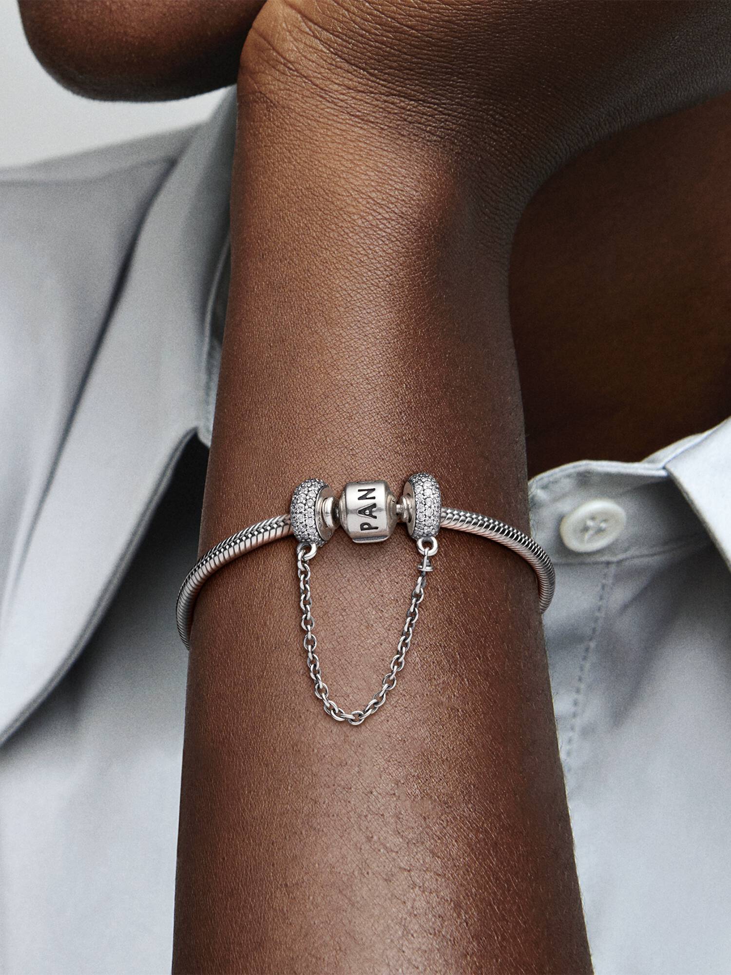 Sparkling Pavé Safety Chain Charm