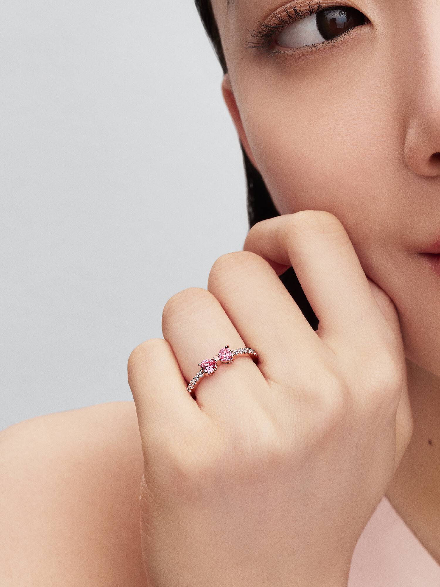 Sparkling Bow Ring