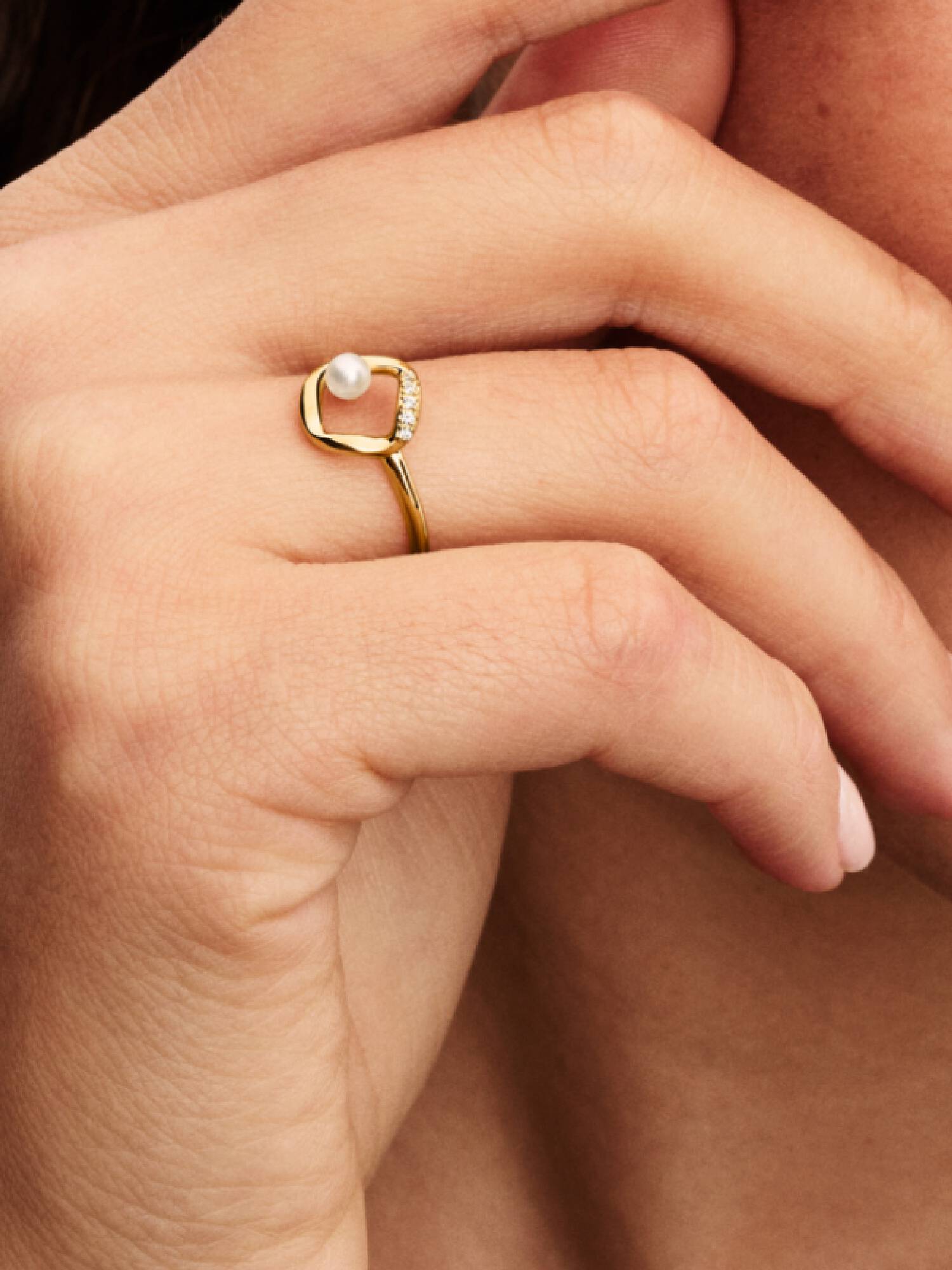 Organically Shaped Pavé Circle & Treated Freshwater Cultured Pearl Ring