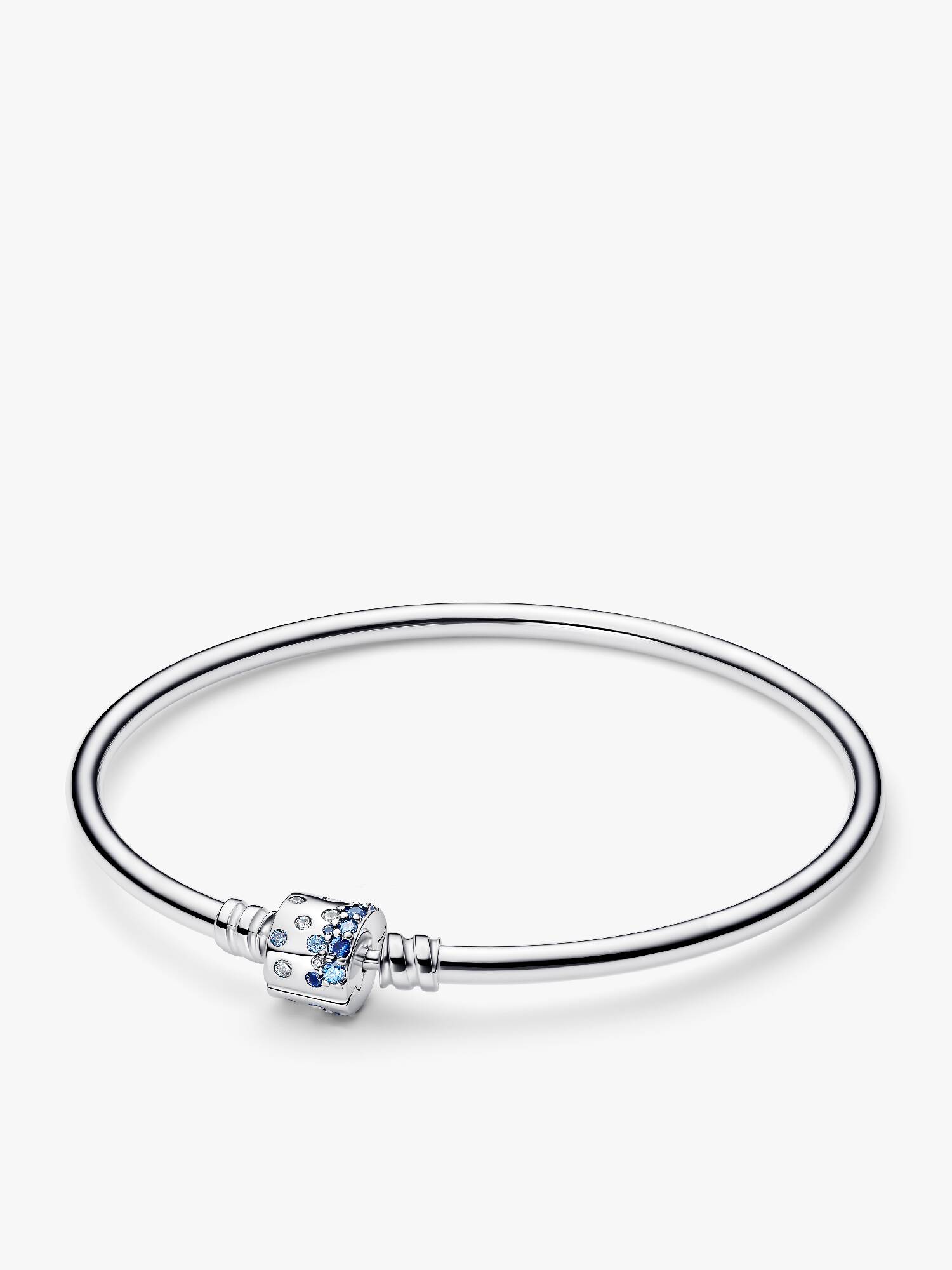 Sparkling Barrel Clasp Bangle