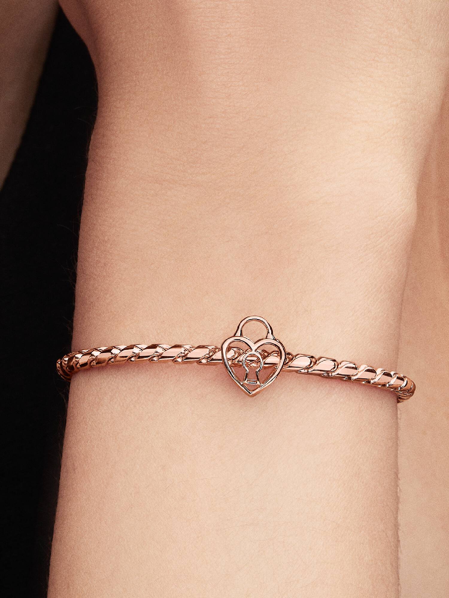 Openwork Heart Padlock Charm