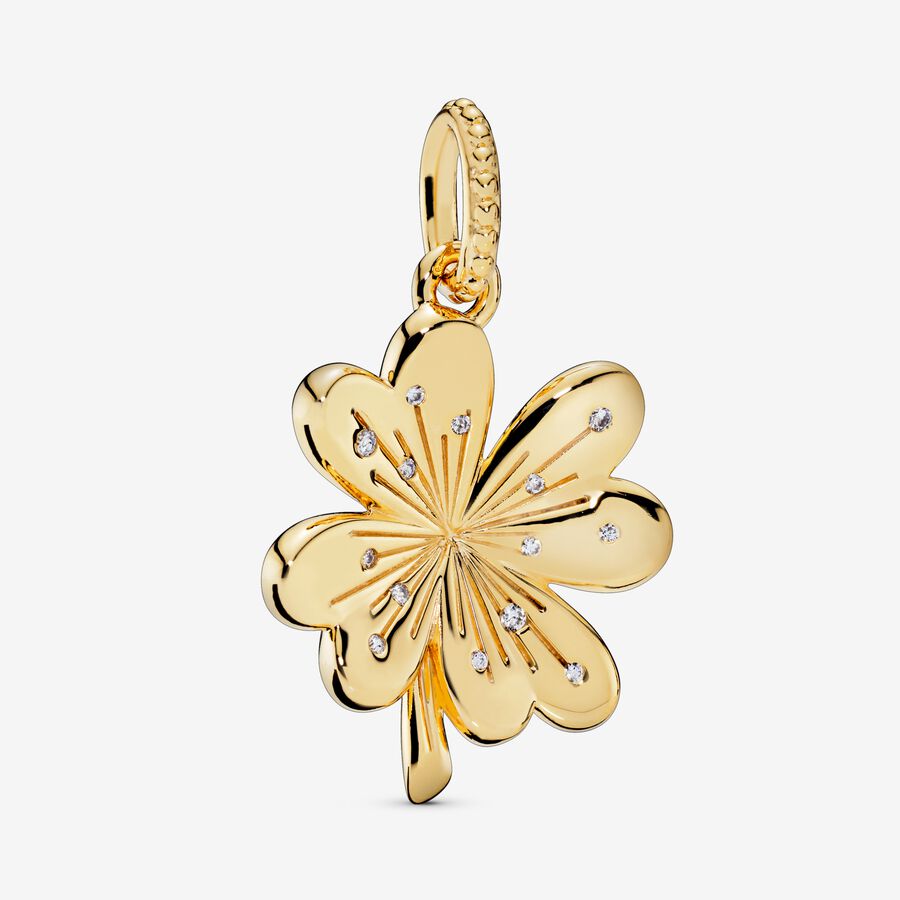 Lucky Four-Leaf Clover Pendant image number 0