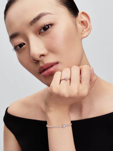 Round Pave Halo Ring