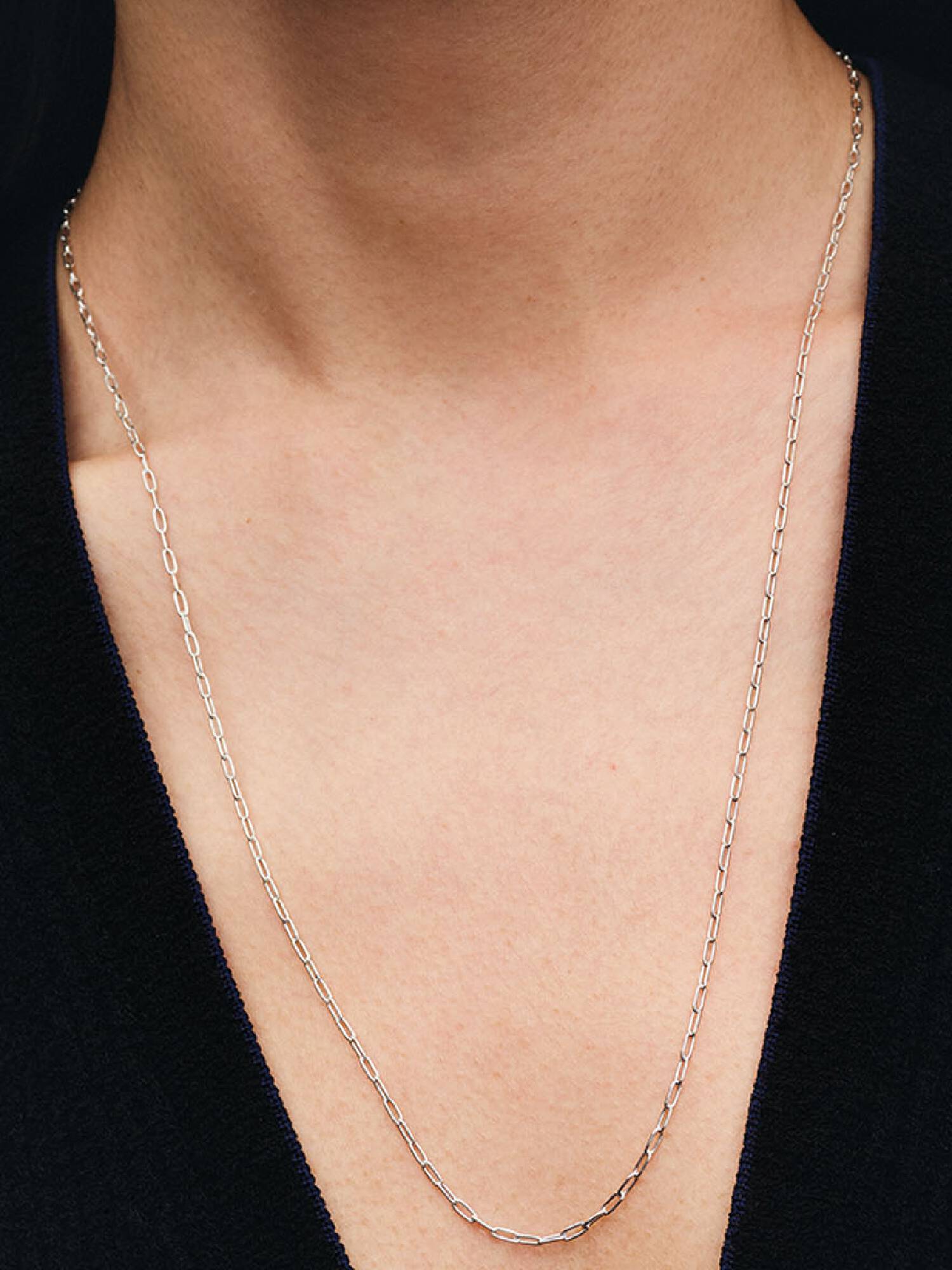 Elongated Link Chain Necklace